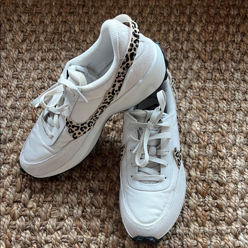 Nike Women’s Waffle Debut Shoes Leopard Accents